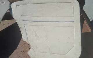 Vw kuplan takaovipahvit