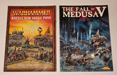 The Fall of Medusa V + Battle for Skull Pass -lehdet