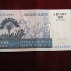 100 ariary - 500 francs 2004. Madagaskar - pikkukuva 1