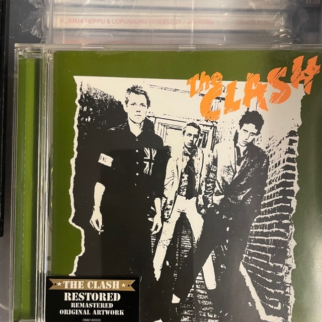 THE CLASH - The Clash cd (Remastered US version)