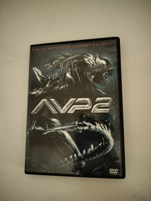 Alien vs Predator 2