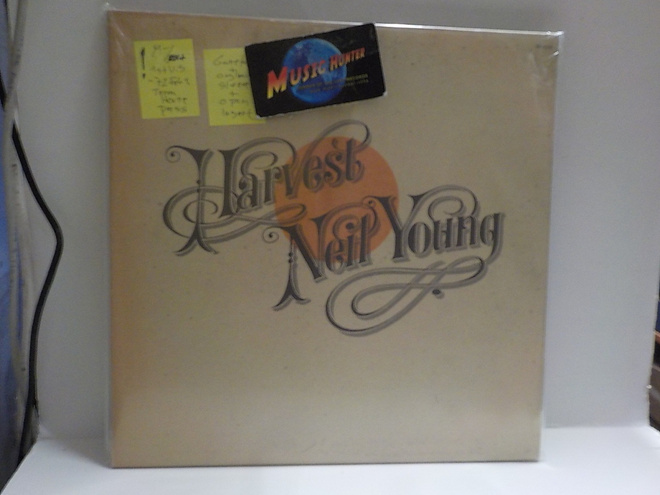 NEIL YOUNG - HARVEST M-/EX+ 1. US PAINOS 1972 LP