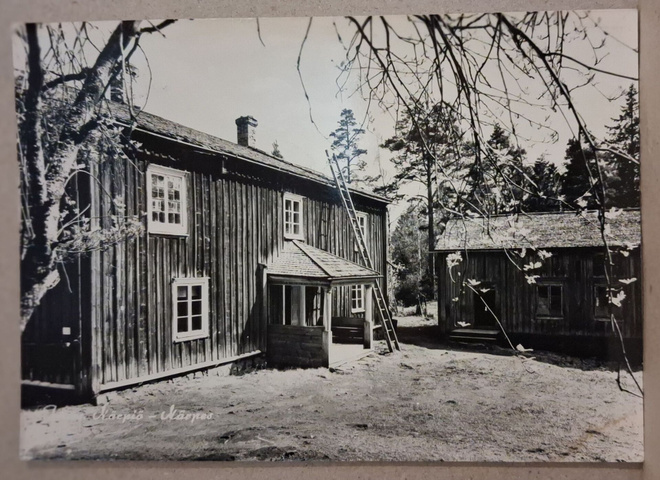 Närpiö: Maalaistalo *** (2003)