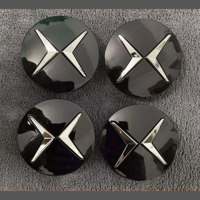 Polestar vannekeskiöt – Kromi-musta – 55mm (4kpl sarja)