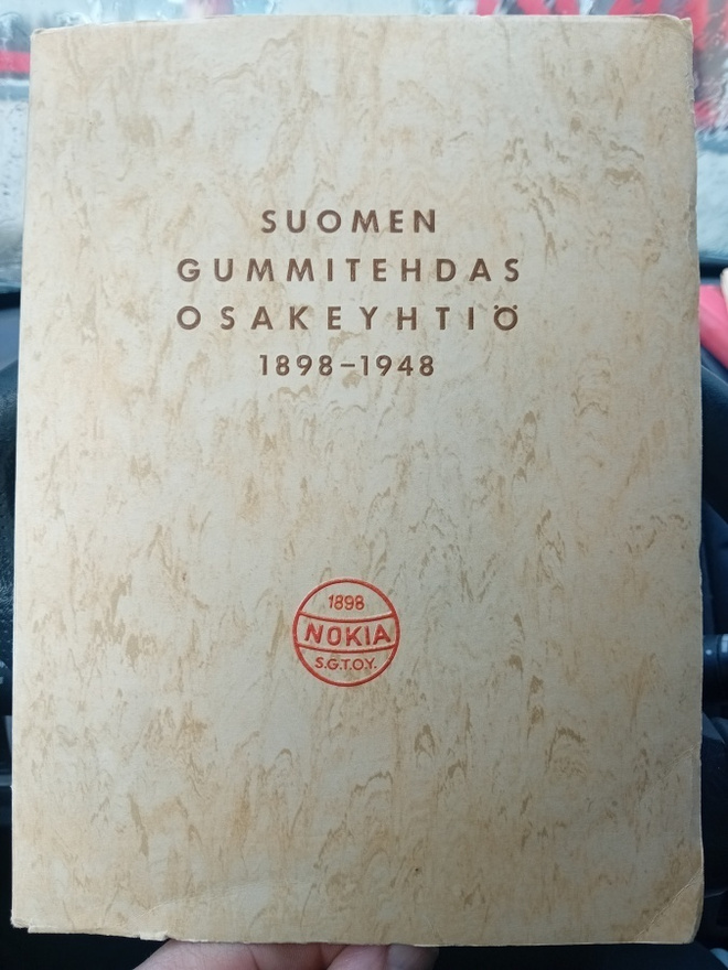 Hoving : Suomen Gummitehdas Osakeyhtiö 1898-1948