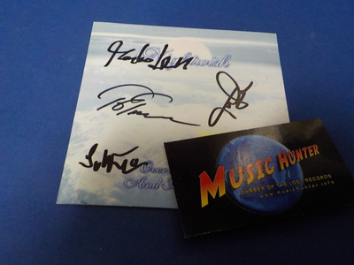 NIGHTWISH BOOKLET NELJÄLLÄ NIMMARILLA