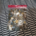 Kotimaiset ja ulkomaiset rahat 2.0 kg - pikkukuva 1