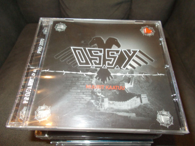 CD O.S.S.Y. ** MUURIT KAATUU **