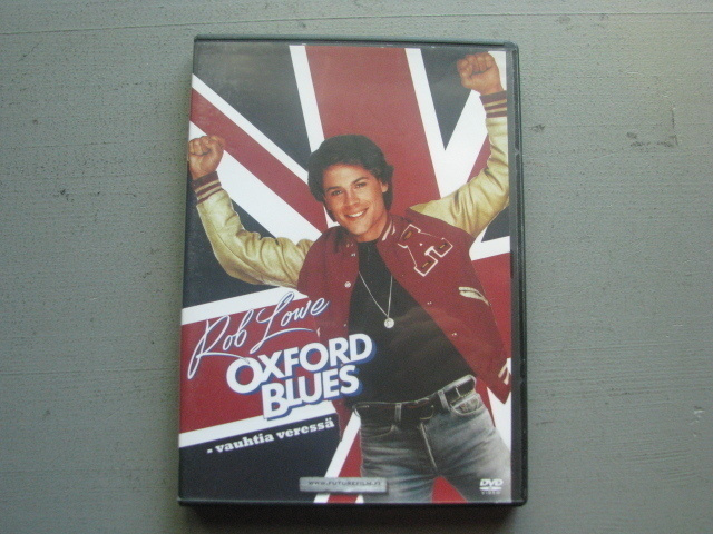 OXFORD BLUES - VAUHTIA VERESSÄ  ( Rob Lowe )