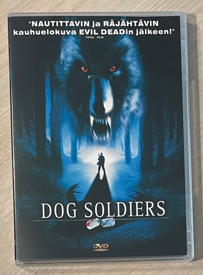Dog Soldiers (2002) Neil Marshall -elokuva