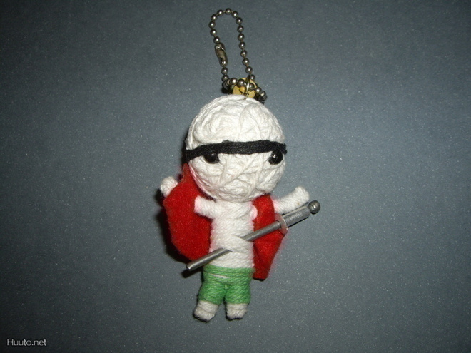 Pieni ninja NUKKE Langasta keritty maskotti 6,5cm