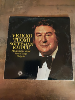 Veikko Tuomi - Soittajan Kaipuu
