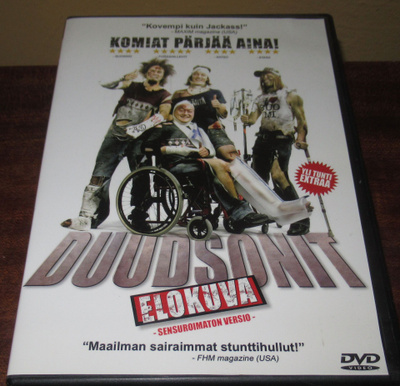 Duudsonit sensuroimaton, Komiat pärjää aina dvd komedia