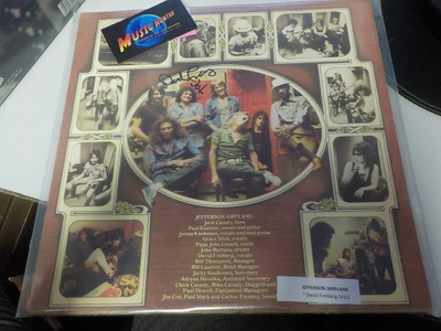 JEFFERSON AIRPLANE LP SISÄLEHTI DAVID FREIBERIN NIMMARILLA