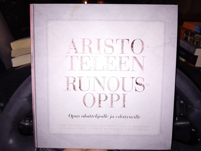 Aristoteleen runousoppi ( SIS POSTIKULU  )