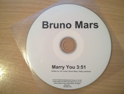 Bruno Mars - Marry You CDS