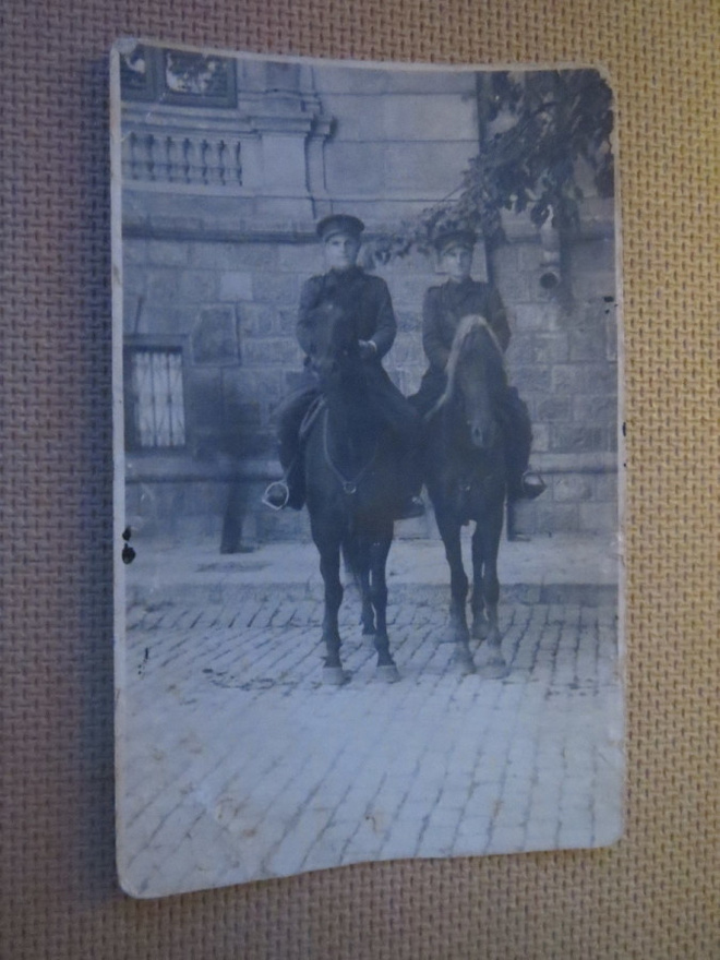Vintage valokuvakortti - ratsuväki I Maailmansota