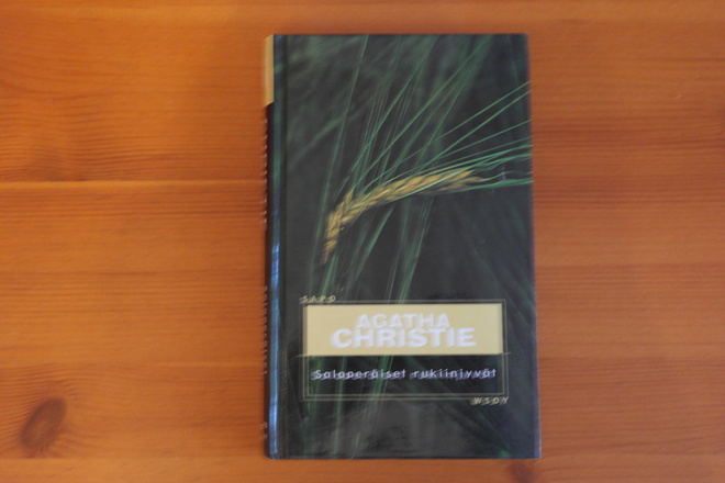 Agatha Christie:Salaperäiset rukiinjyvät.Sid.