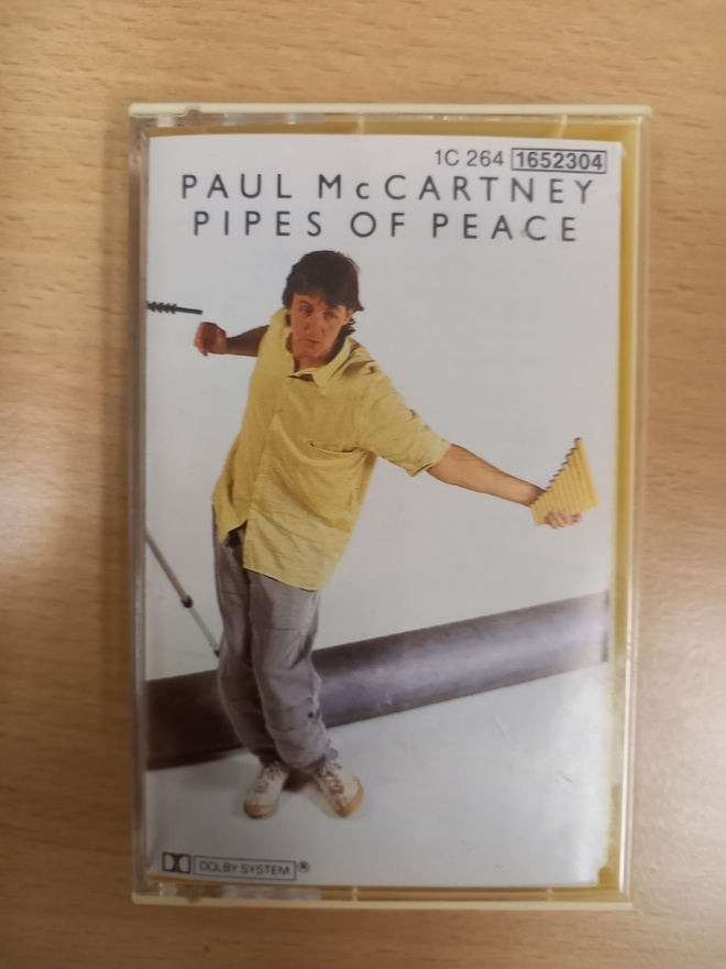 C-kasetti, Paul McCartney: Pipes of peace