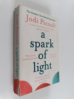 Jodi Picoult : A Spark of Light