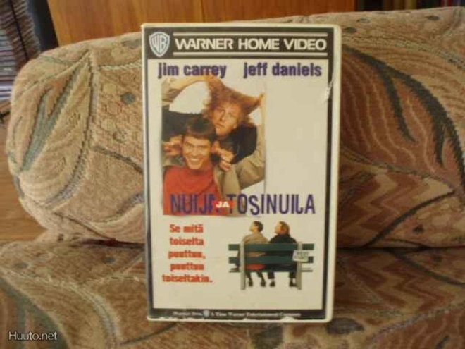 NUIJA JA TOSINUIJA VHS (EI HV)