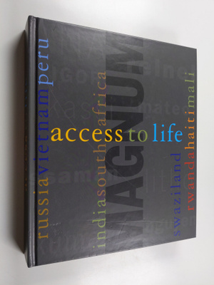 Desmond Tutu ym. : Access to Life