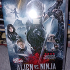 DVD Alien vs. Ninja ( SIS POSTIKULU ) - pikkukuva 1