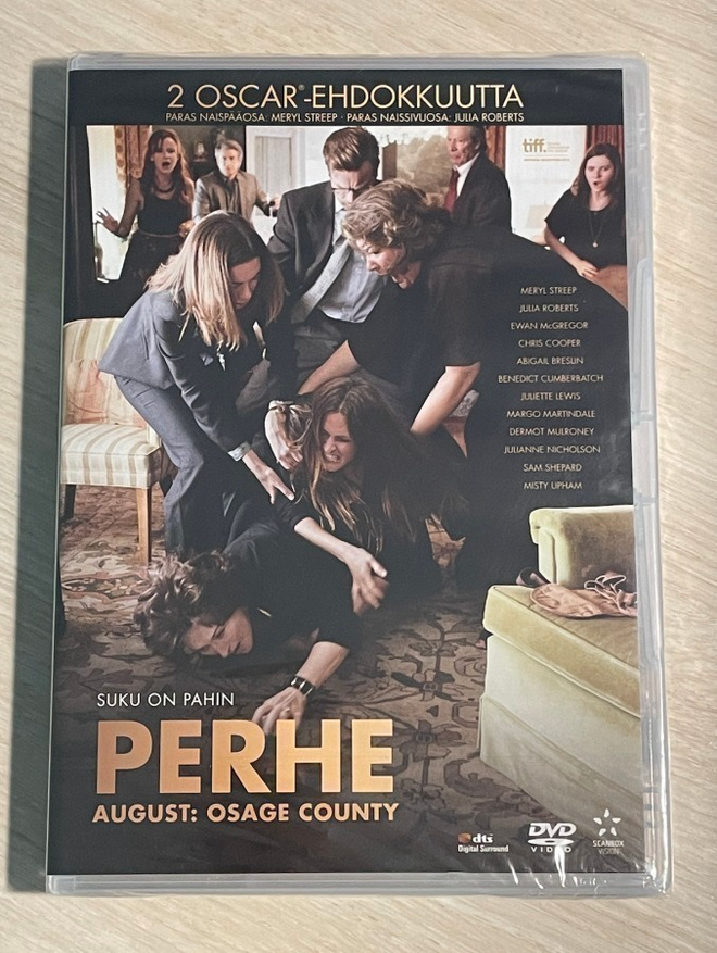 Perhe (2013) Meryl Streep & Julia Roberts (UUSI)