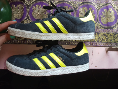 Adidas gazelle tennarit