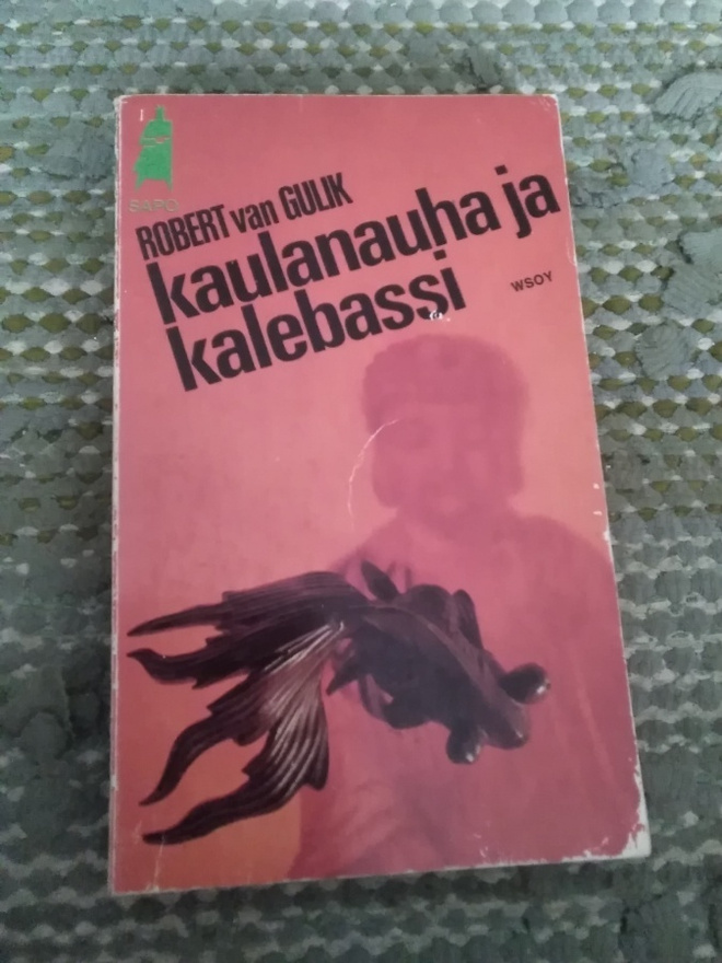 Robert van Gulik: Kaulanauha ja kalebassi