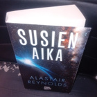 ALASTAIR REYNOLDS : SUSIEN AIKA ( SIS POSTIKULU) - pikkukuva 3