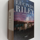 Lucinda Riley : Kuun sisar : Tiggyn tarina - pikkukuva 1