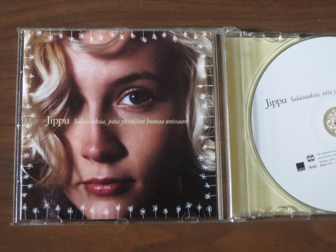 Jippu: Salaisuuksia, joita yksinäiset... CD