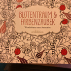 BLUTENTRAUM & FARBENZAUBER värityskirja - pikkukuva 1