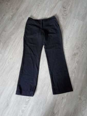 Mustat housut koko 36