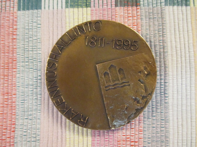 Rakennushallinto 1811-1995 mitali/Radoslaw Gryta 95.
