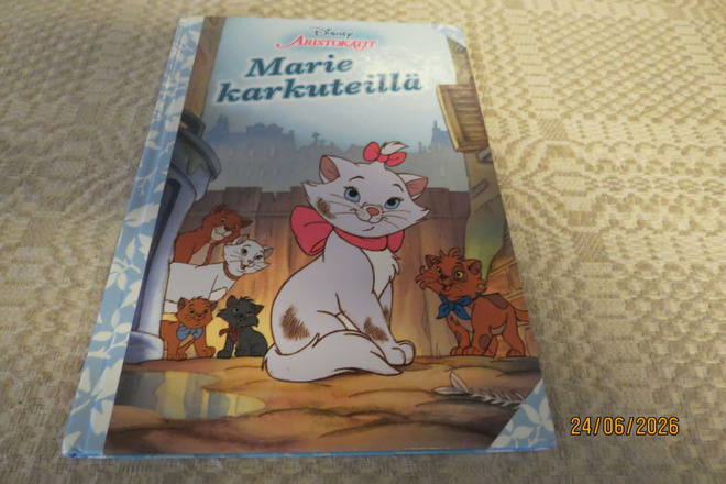 WALT DISNEY: MARIE KARKUTEILLÄ
