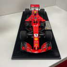 Kimi Räikkönen Ferrari pienoismalli 1/18 - pikkukuva 4
