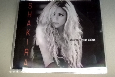 SHAKIRA :: UNDERNEATH YOUR CLOTHES :: CD PROMO 2002