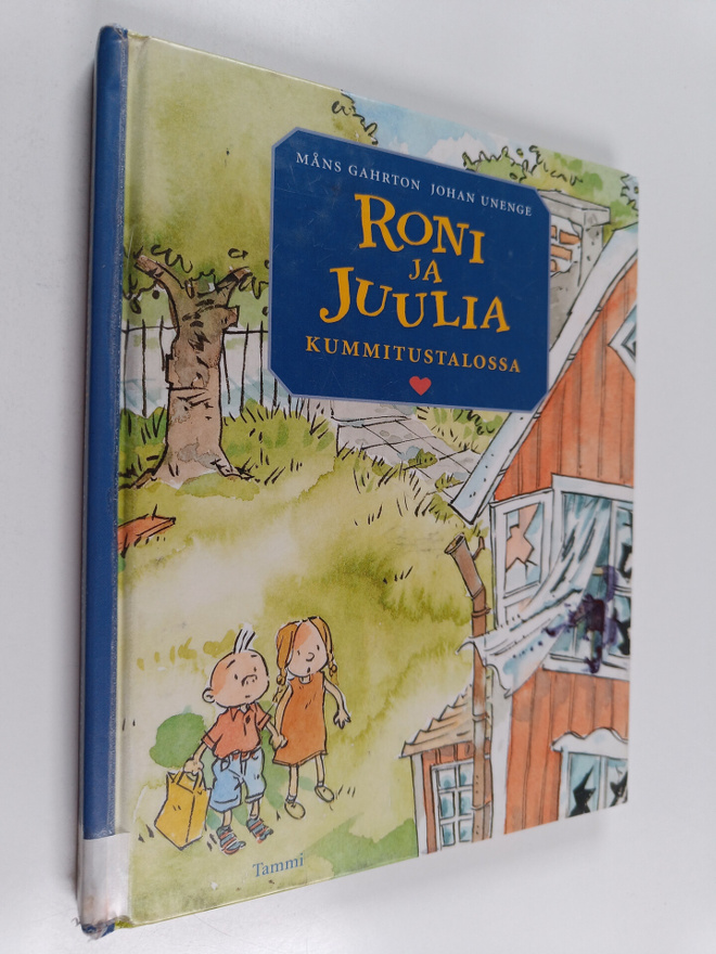Måns Gahrton : Roni ja Juulia kummitustalossa