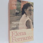 Elena Ferrante : Hennes nya namn - pikkukuva 1