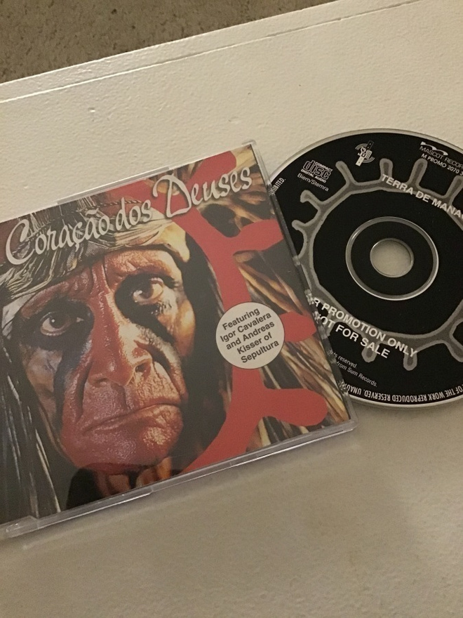 Terra de manao ost . No curacao dos deuses CDS sepultura