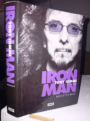Toni Iommi : IRON MAN muistelmat ( SIS POSTIKULU )