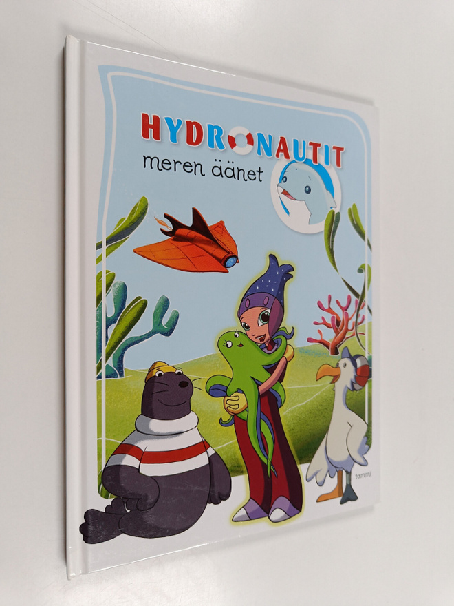 Heli Konivuori : Hydronautit : meren äänet