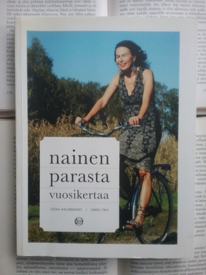 Hausbrandt, Tavi - Nainen parasta vuosikertaa (nid.)