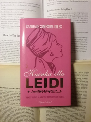Candace Simpson-Giles - Kuinka olla leidi (sid.)