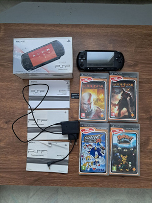 PSP-E1004 CB + Pelit
