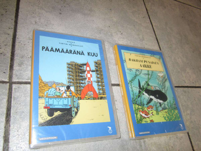 2 AVAAMATONTA tintti dvd elokuvaa