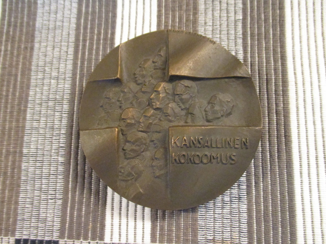 Kansallinen Kokoomus mitali 1967  /Kauko Räsänen 64 ja 67.