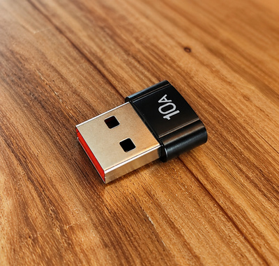 USB 3.0 - USB-C adapteri (USB-A uros / USB-C naaras)